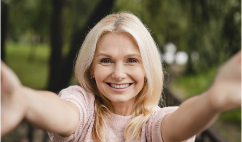 Barriga Inchada na Menopausa: Causas e Soluções